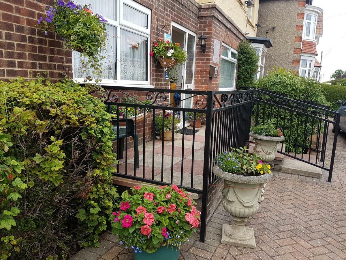 Cameron Court B&B Flamborough Exterior photo